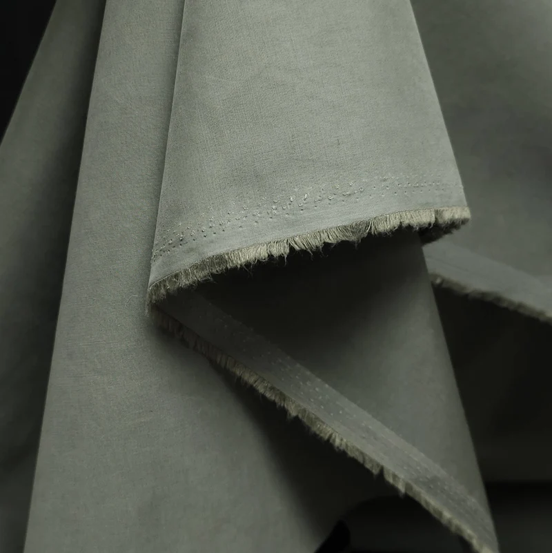 Tissu technique pour vêtements d'extérieur | Coupe-vent et déperlant | Vert Armoise | Fin de ligne de Canada Goose