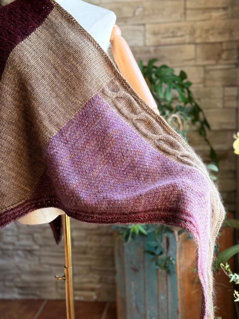 Byzantin Shawl | Knitting pattern with Optional Kits