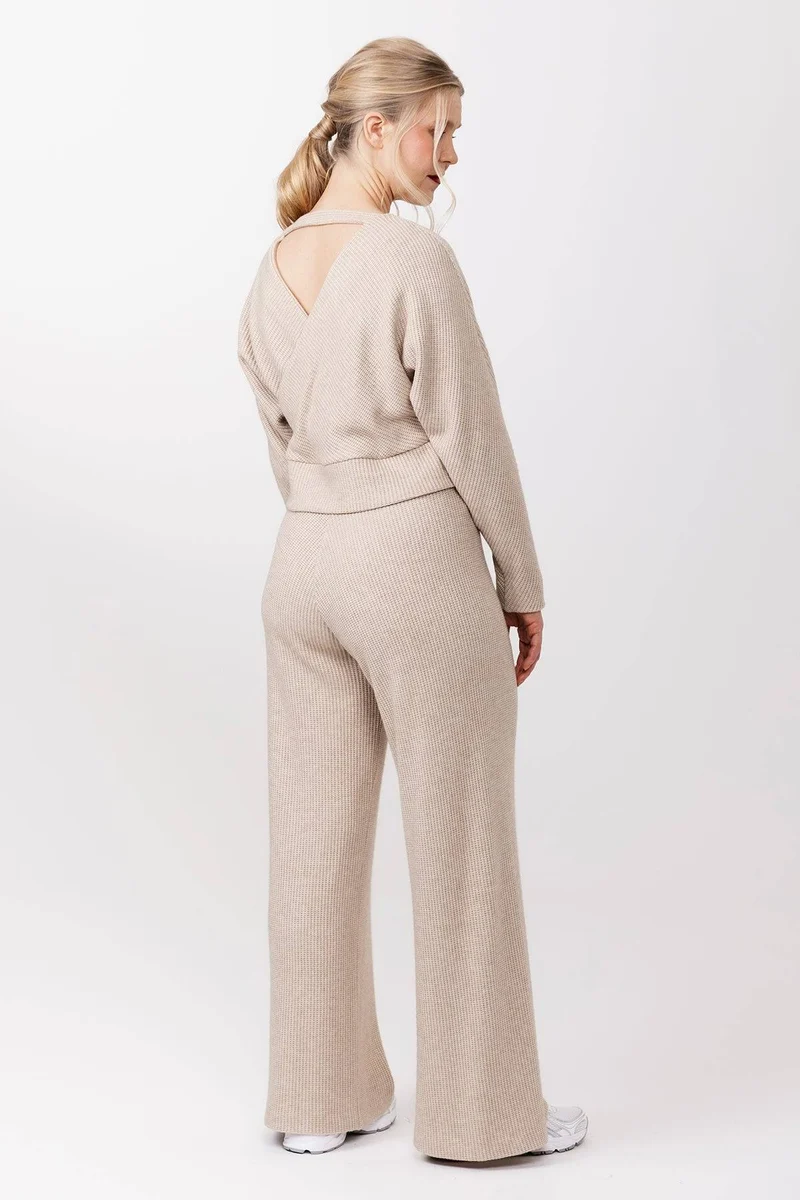 Patron de couture PDF | Pull et robe cache-cœur Kajo | Named Clothing