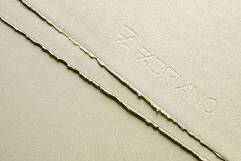 Rosaspina Paper ? 50 x 70 cm Ivory
