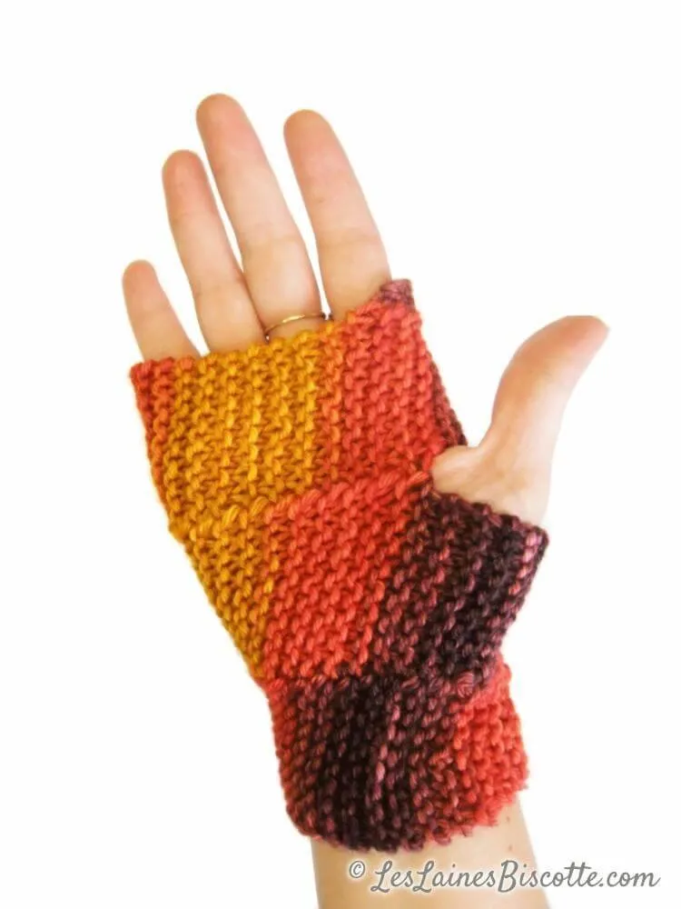 FREE Hat and wrist warmer pattern Flight of the phoenix