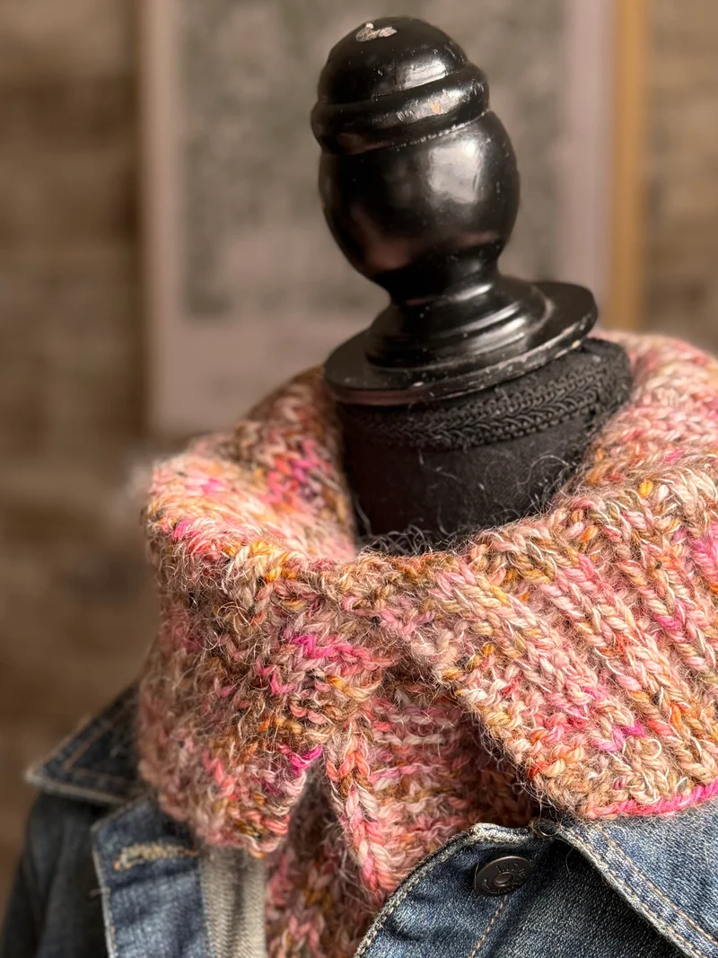 Cache-Cou Doux - Free Pattern & Optional knitting kits