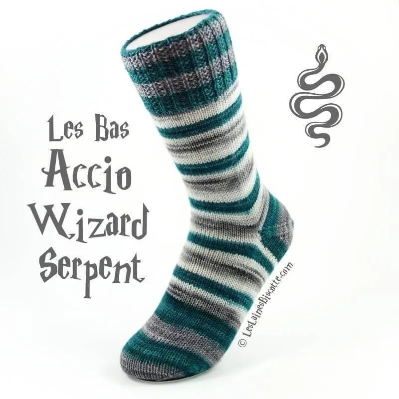 ACCIO WIZARD SOCKS PATTERN