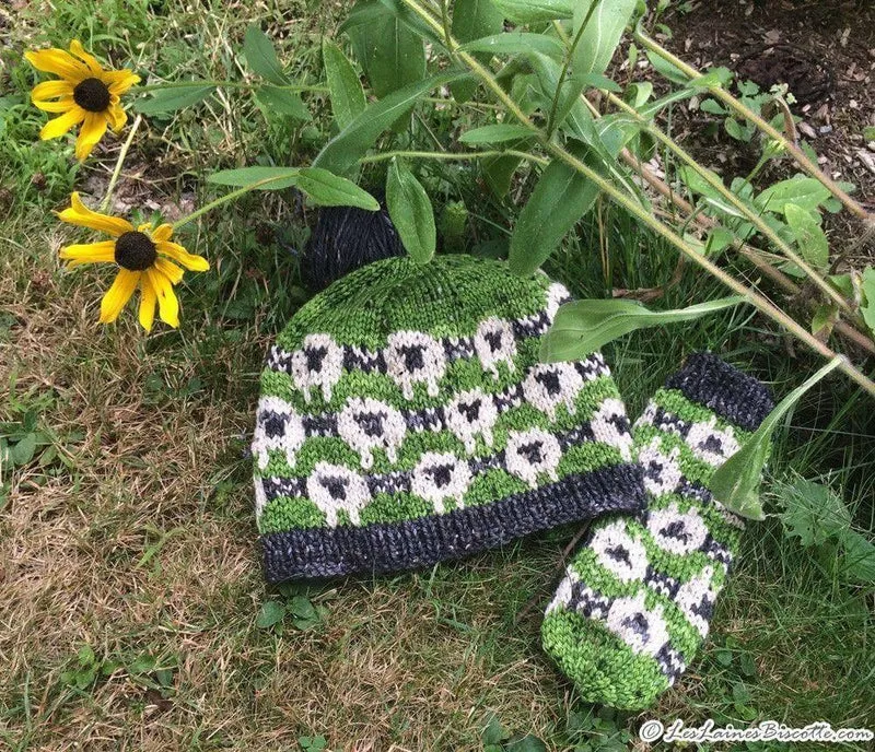 knitting pattern - Nova Scotian Sheep hat and mittens