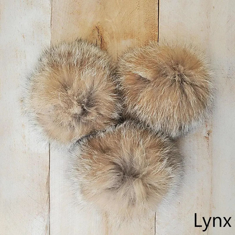 Pom pom by Tannerie des Bois-Francs