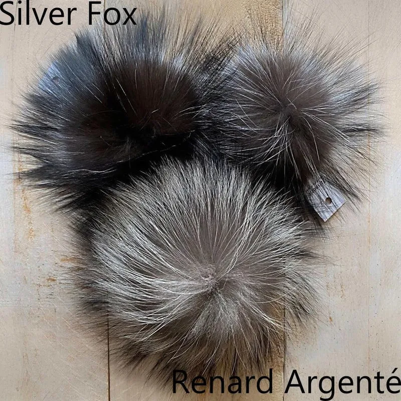 Pom pom by Tannerie des Bois-Francs