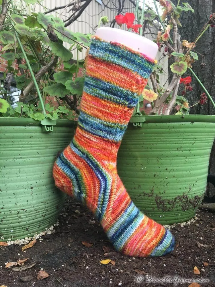 Socks by the Heel FREE socks pattern