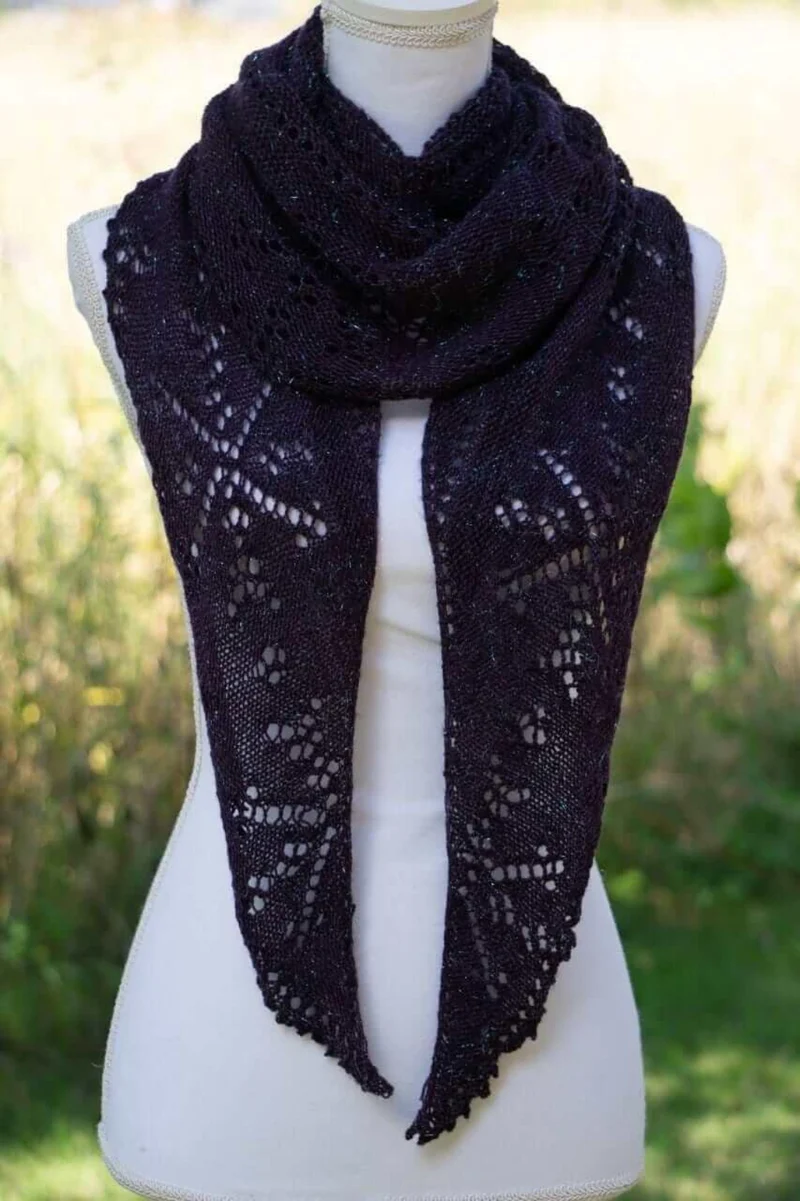 Brise Boréale Shawl | Free Knitting pattern and Optional Kits
