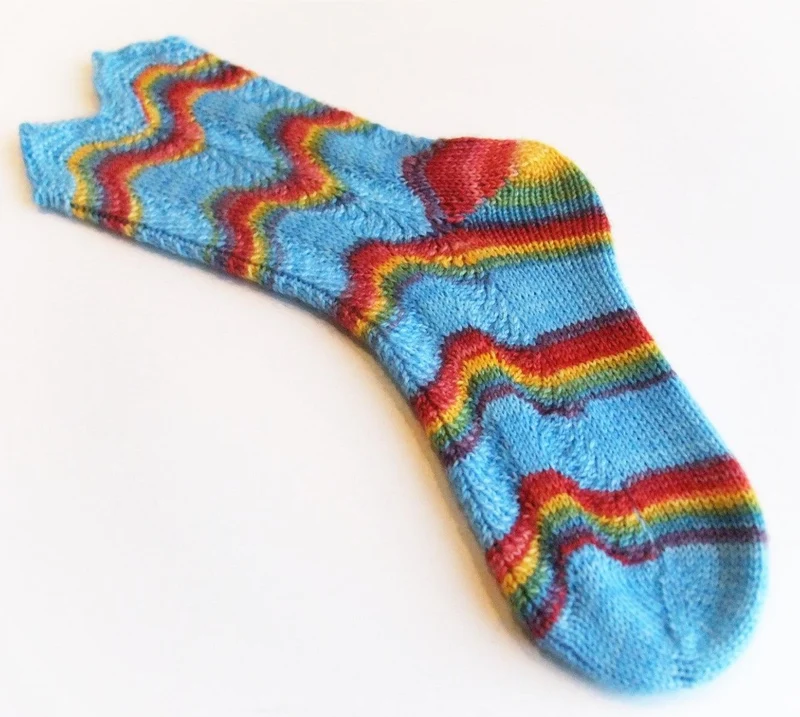 Socks pattern Over the rainbow