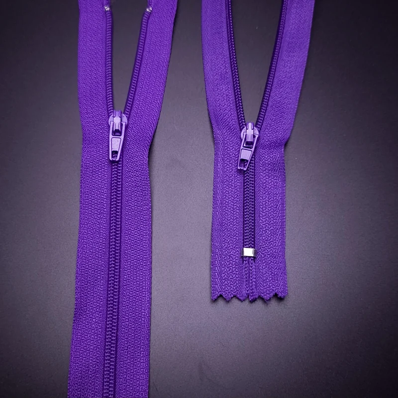 Fermeture Éclair Spirale à Bout Fermé #3 | 15" / 38 cm