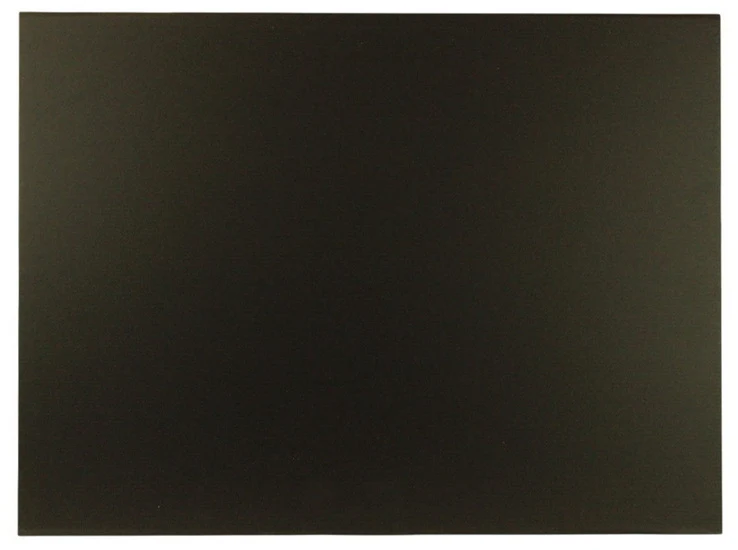 Fluted plastic - black - 30 x 40 "