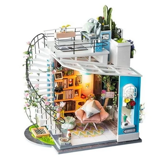 Dora's loft