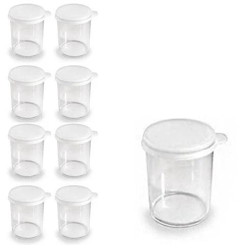 8 Plastic Goblets Set