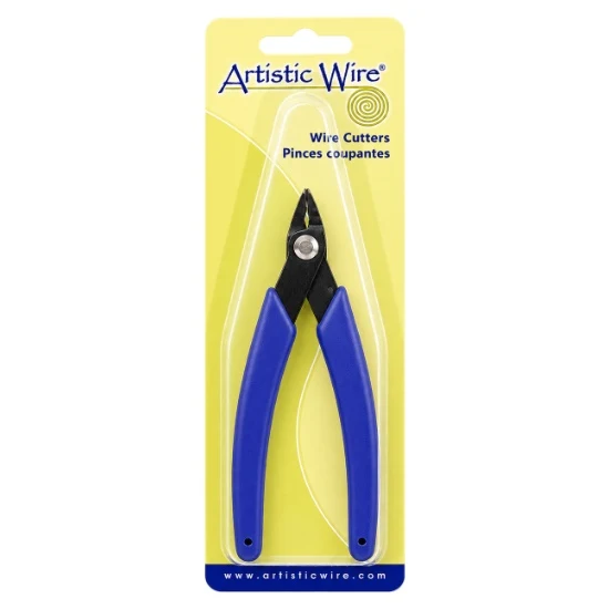 Wire cutters for metal wire